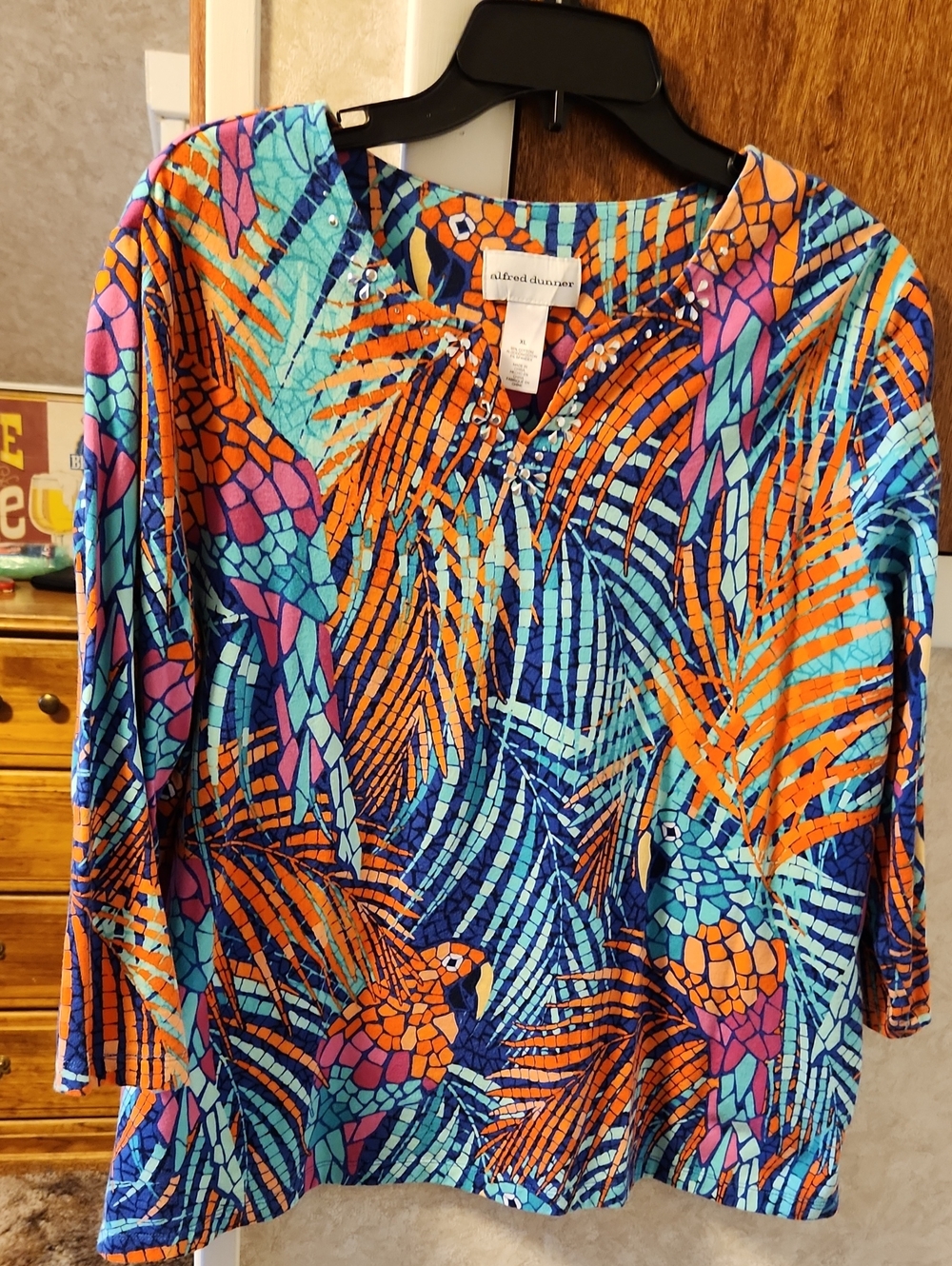 XL Alfred Dunner Mosaic Parrot Print Tunic - Blue, Orange & Teal List# 109